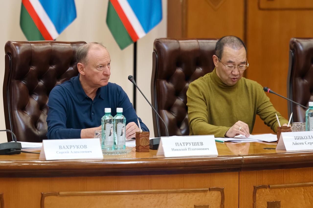 Фонд «Кристалл роста» готовит проект развития международного транспортного коридора «Мохэ - Найба» 